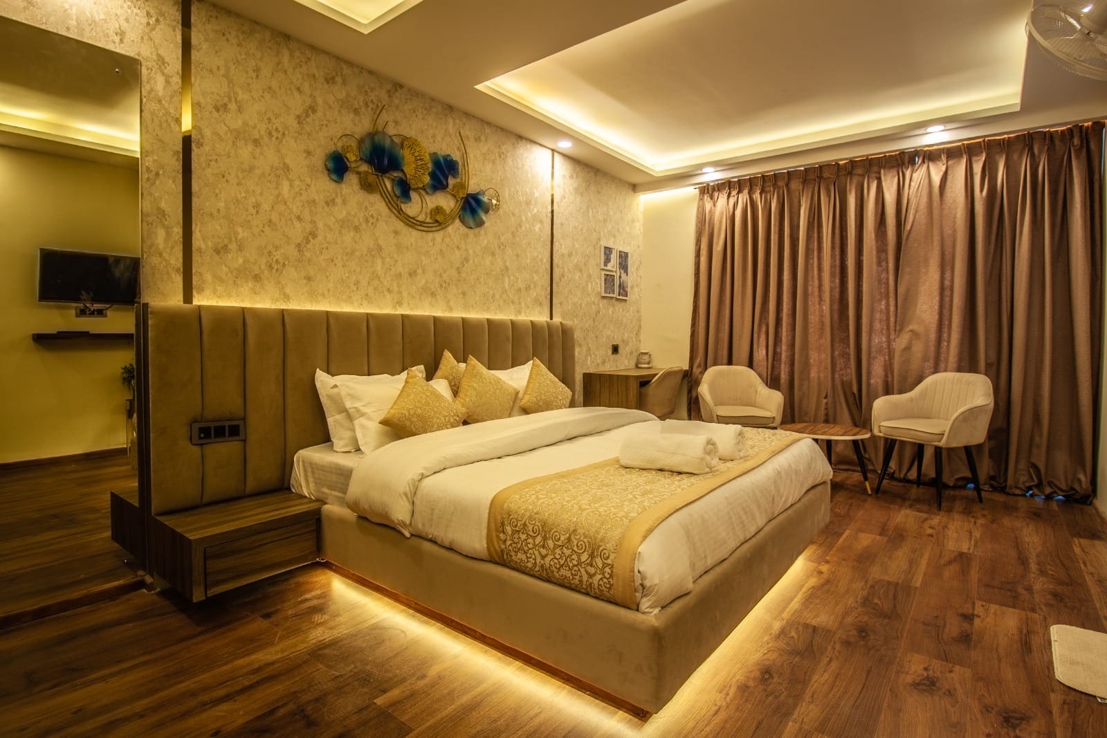 Premium Room